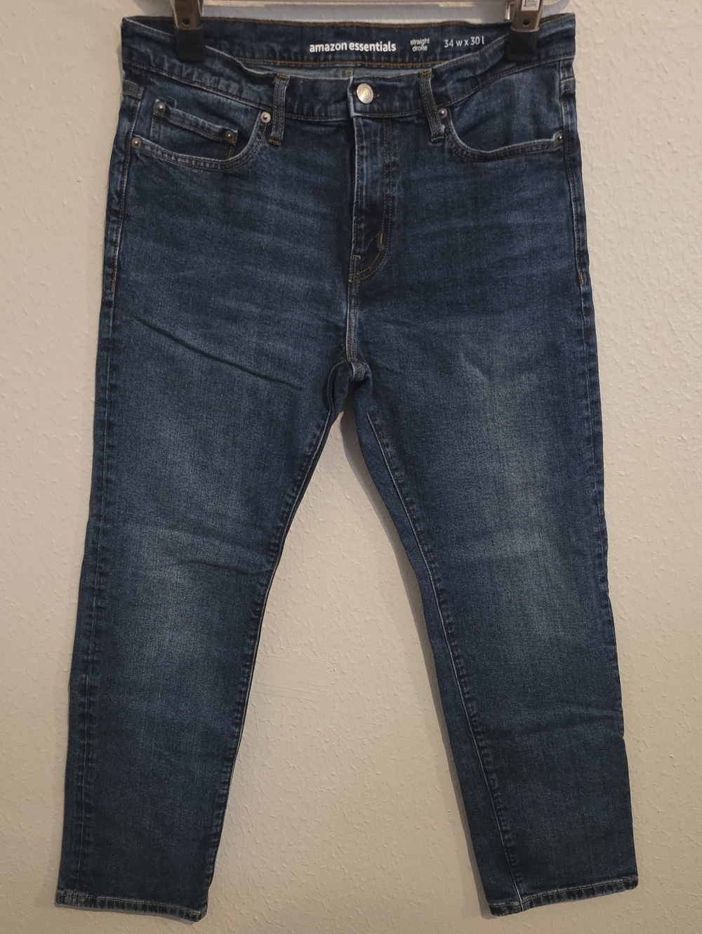 Amazon Essentials Men's Dark Blue Straight Droite Jeans